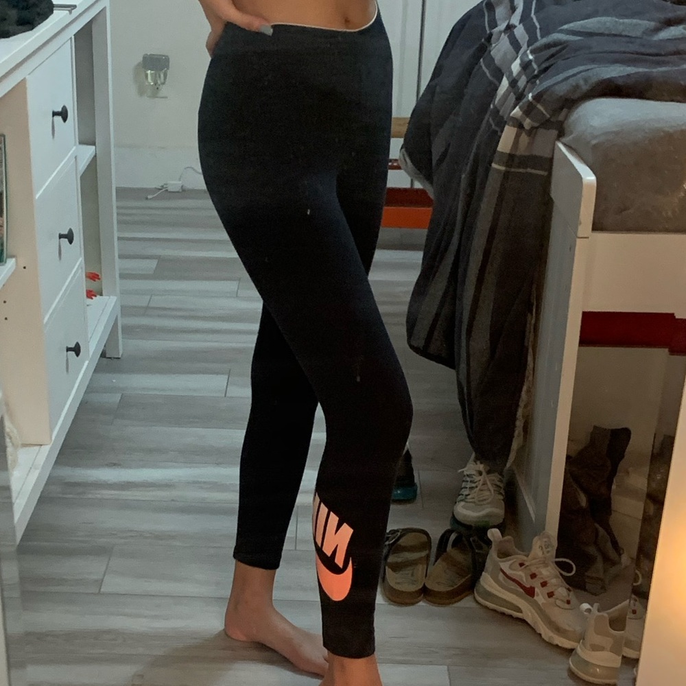 Nike leggings